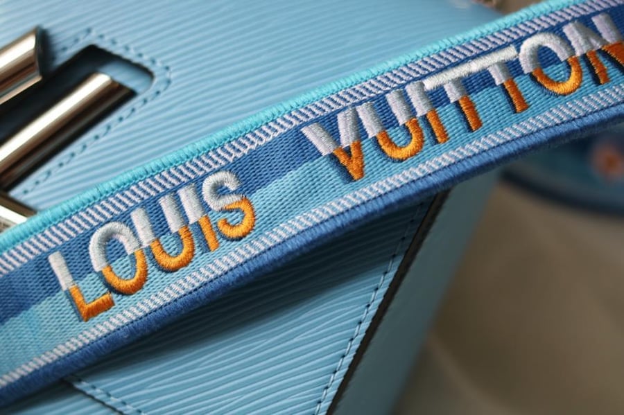 LV Twist Sporty Strap 23cm