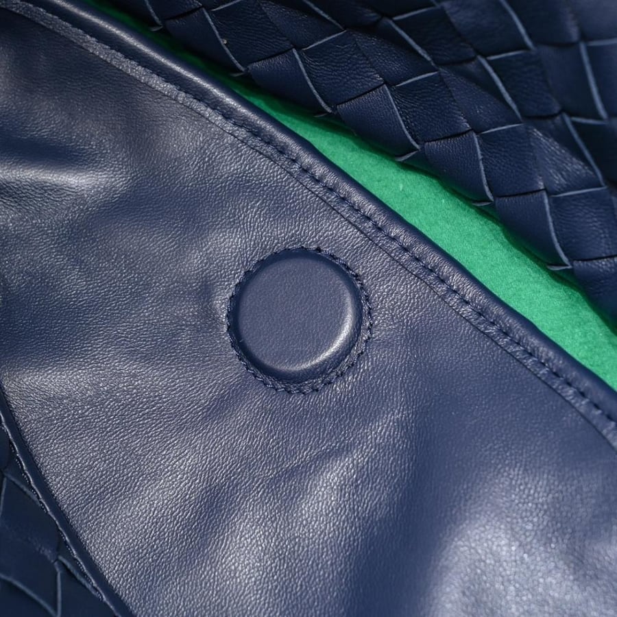 BV New Medium Hop Bag 46cm (Leather)