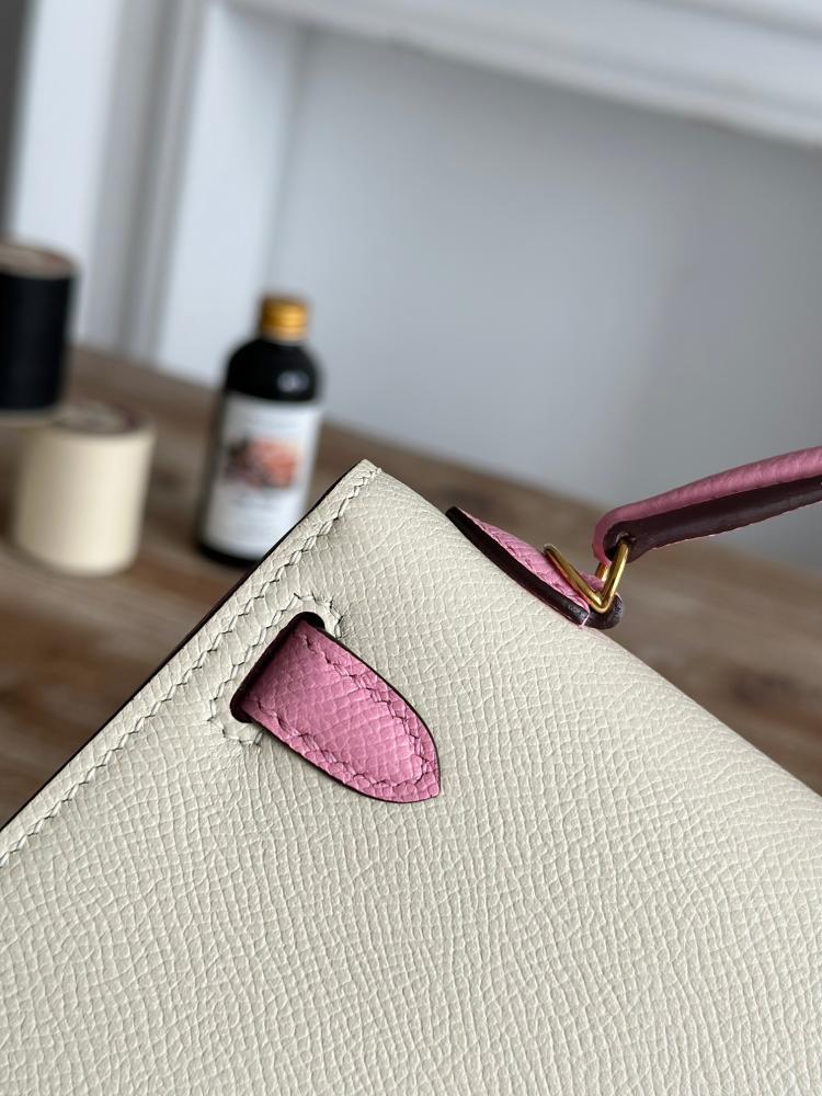 Hermes Mini Kelly II 19 Bag