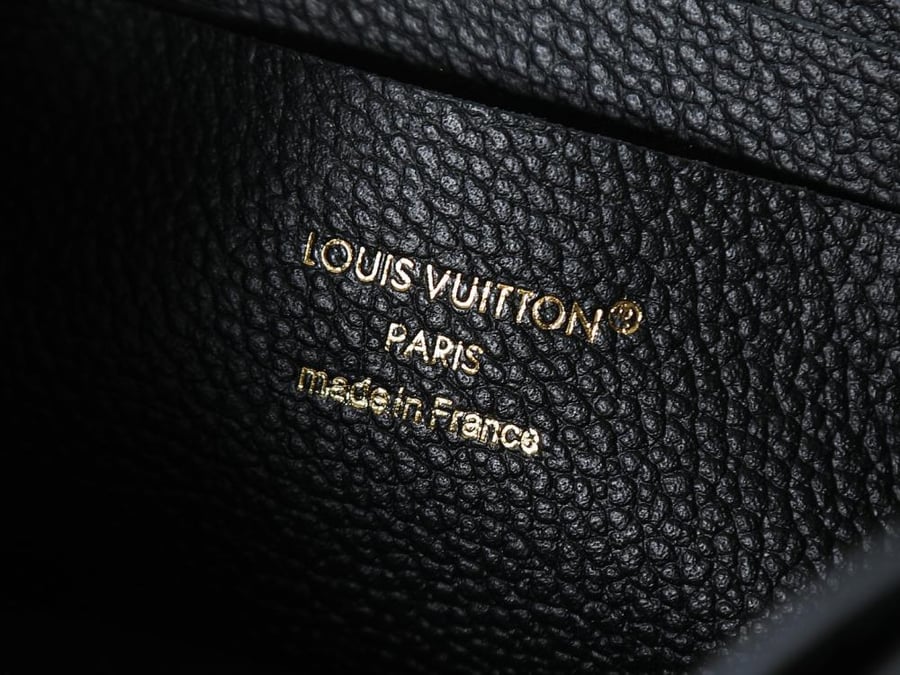 LV Chain Bag - 19.513.56.5cm