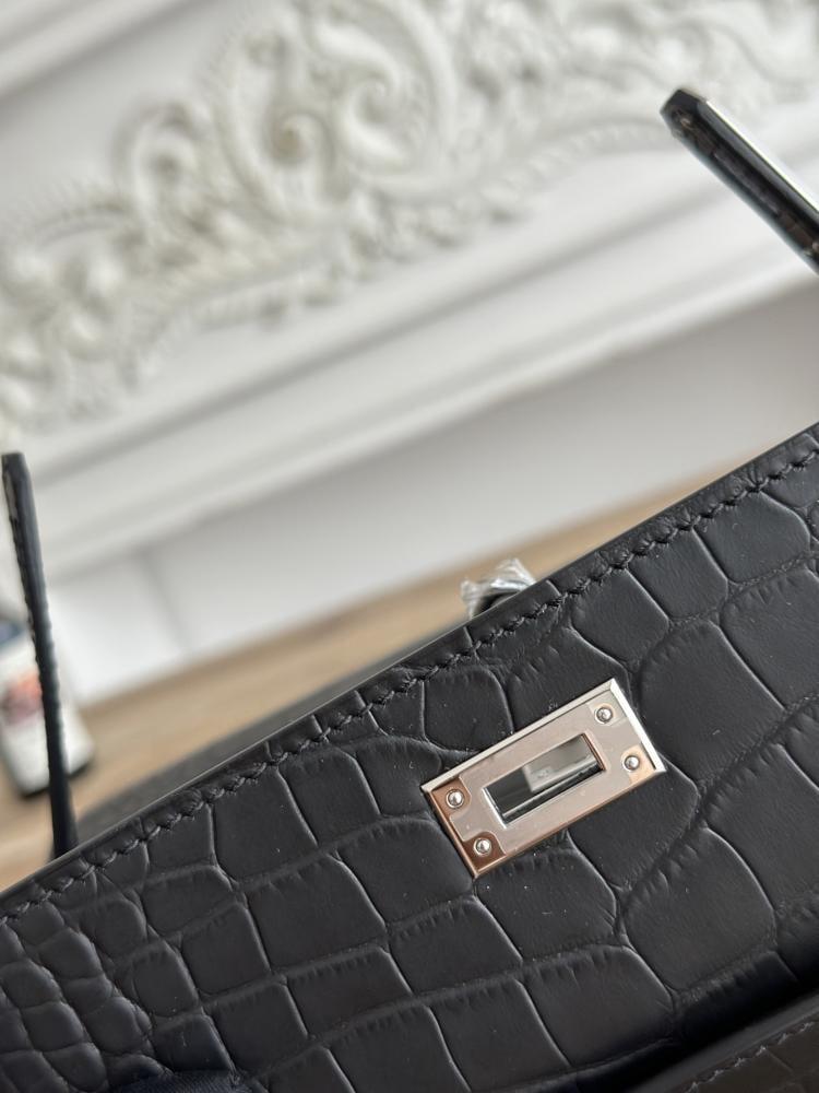 Hermes Kelly Mini Pochette 22cm