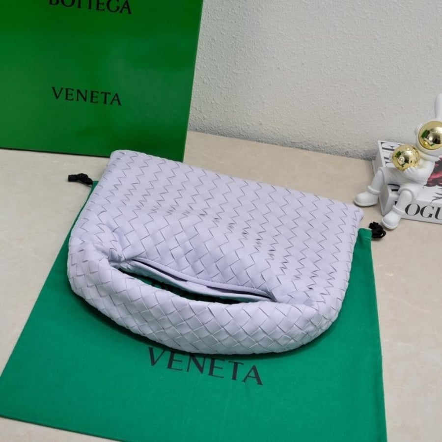 New BV Small Hop Bag 41cm (Leather)