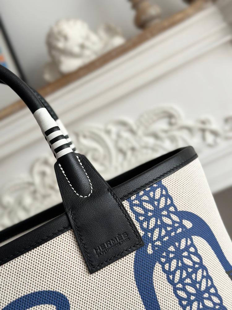 Hermes Steeple 28 Printed Canvas Tote Bag