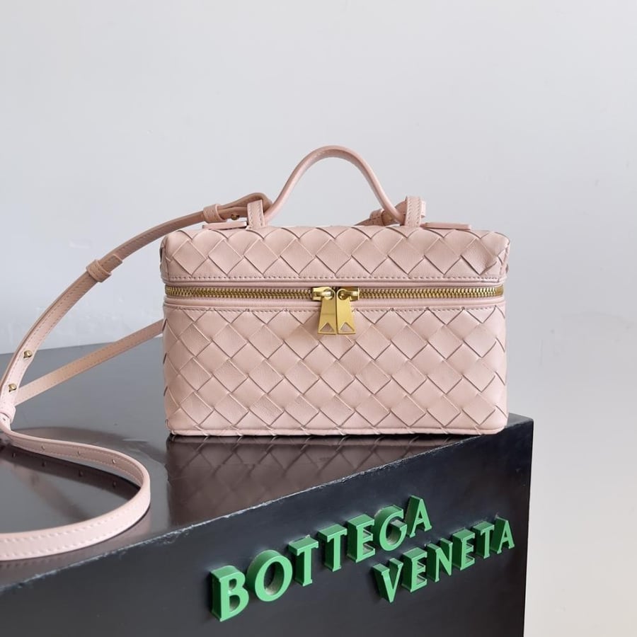 BV Vanity Case Bag 22cm