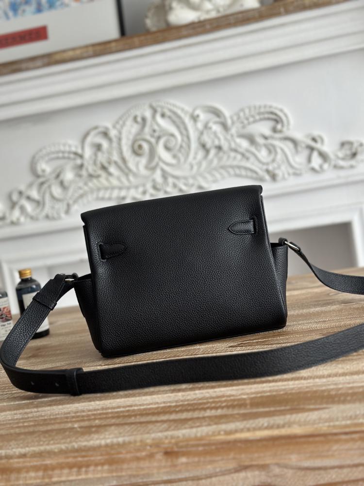 Hermes Kelly Messenger 25 Bag