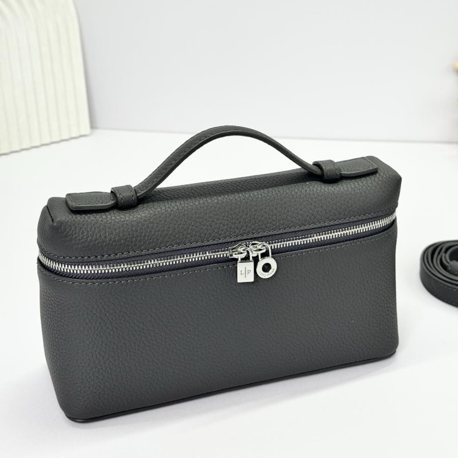 Loro Piana Extra Pocket L19 Vanity Case Collection