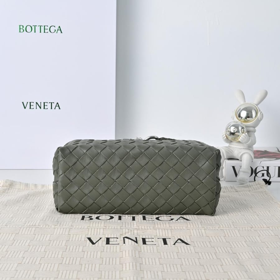 BV Intrecciato Small Top Handle Bag 25cm