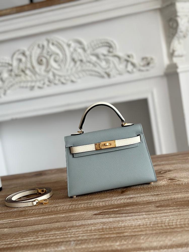 Hermes Mini Kelly II 19 Bag