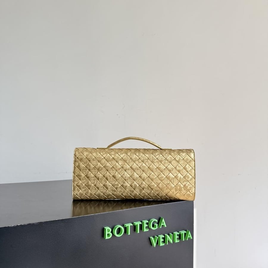 BV Andiamo Evening Clutch 31*13*3cm