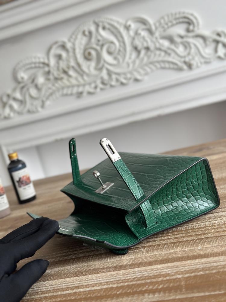 Hermes Kelly Mini Pochette 22cm