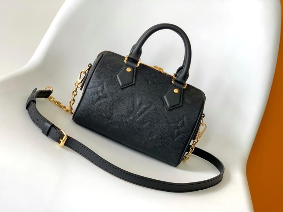 LV Speedy Bag 20.513.512cm