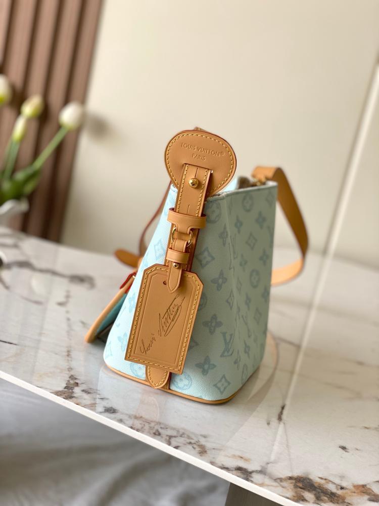 LV Bucket Bag Monogram 16cm