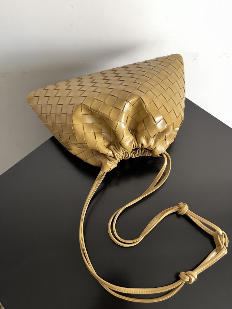 BV Dustbag Shoulder Bag 32cm