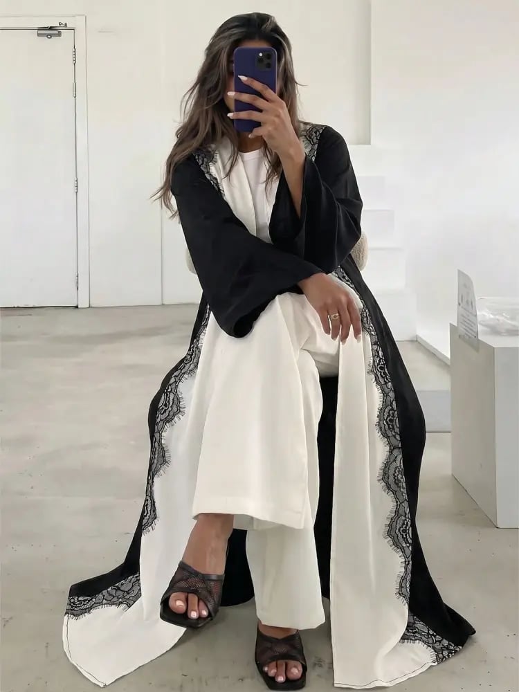 عباية نسائية