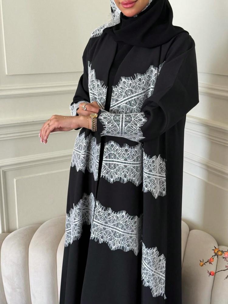 عباية رداء من الدانتيل الأسود والأبيض