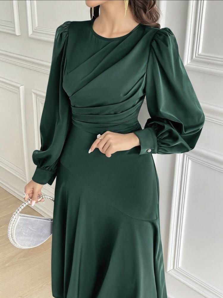 فستان اخظر (٢٤)