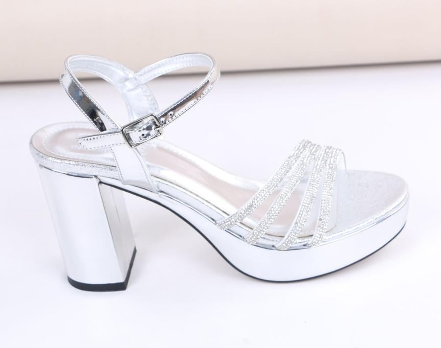 Women's sandal