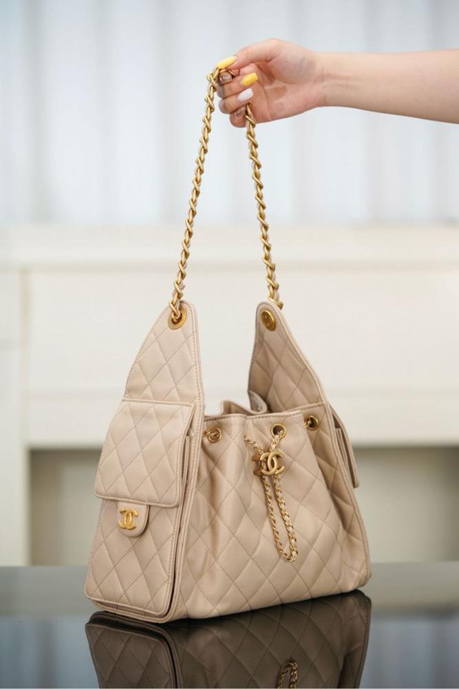 CHANEL 25 SMALL HANDBAG