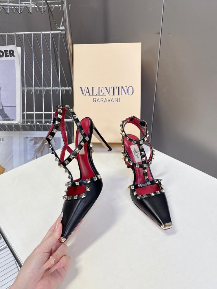 Rockstud Kidskin Pumps 100Mm