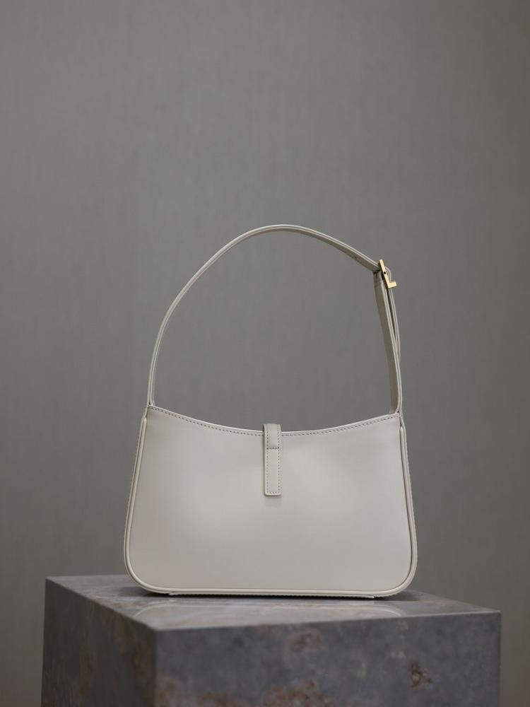 LE 5 À 7 IN SMOOTH LEATHER