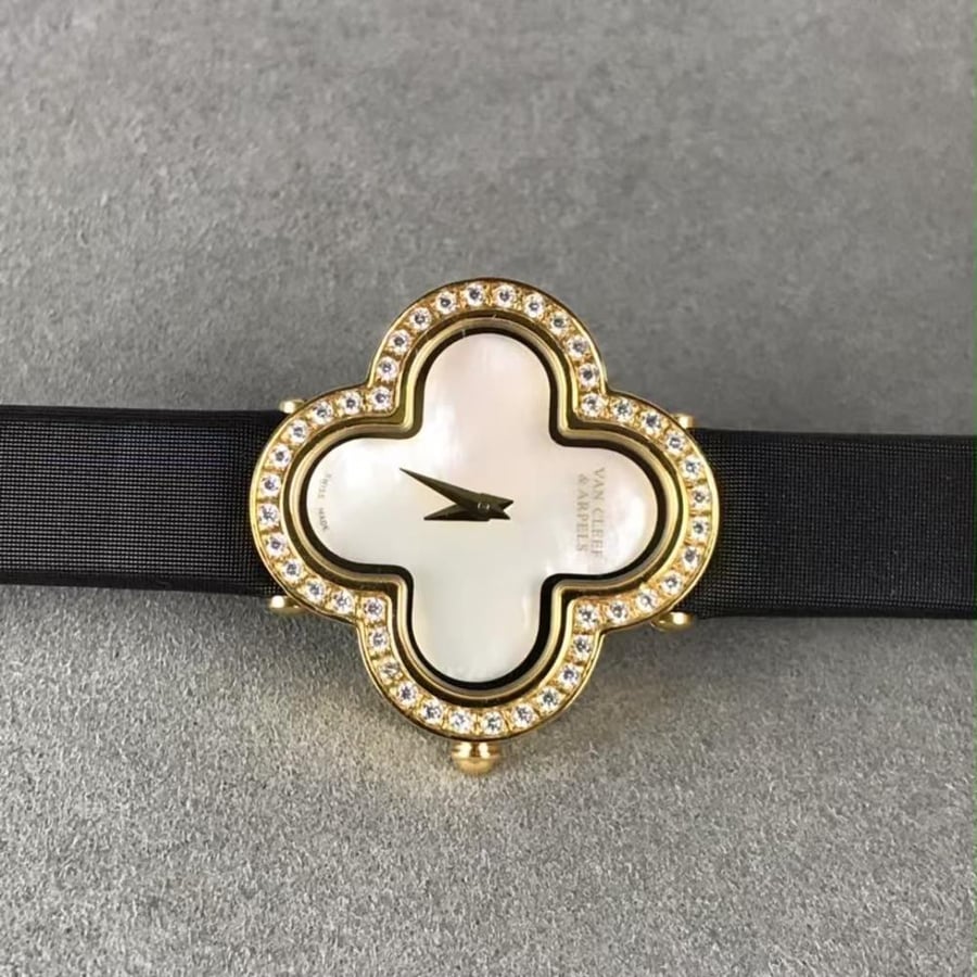 Alhambra watch, small model