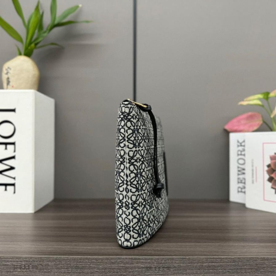 Oblong Pouch