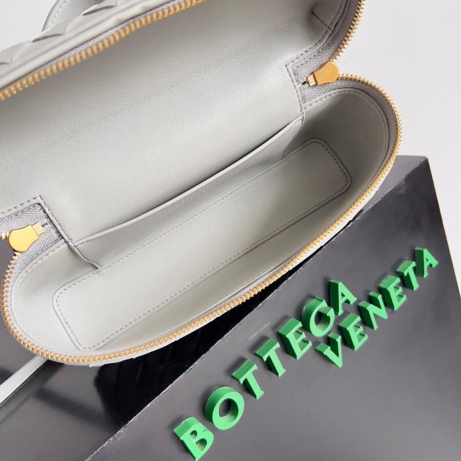 Bang Bang Vanity Case