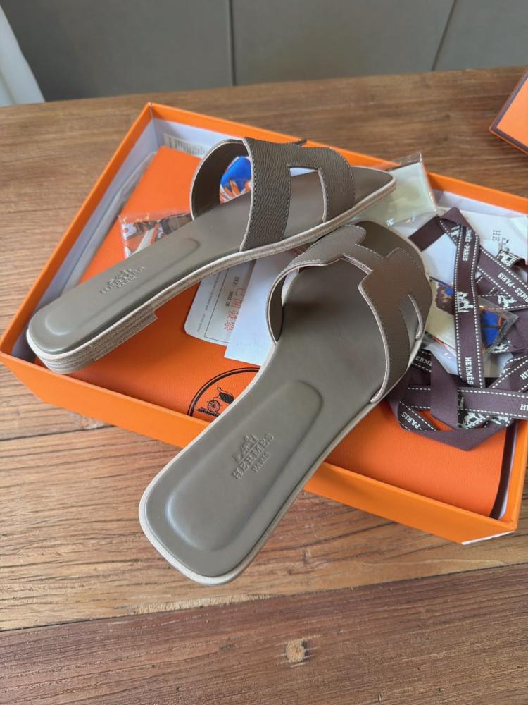 Hermès Oran Sandal