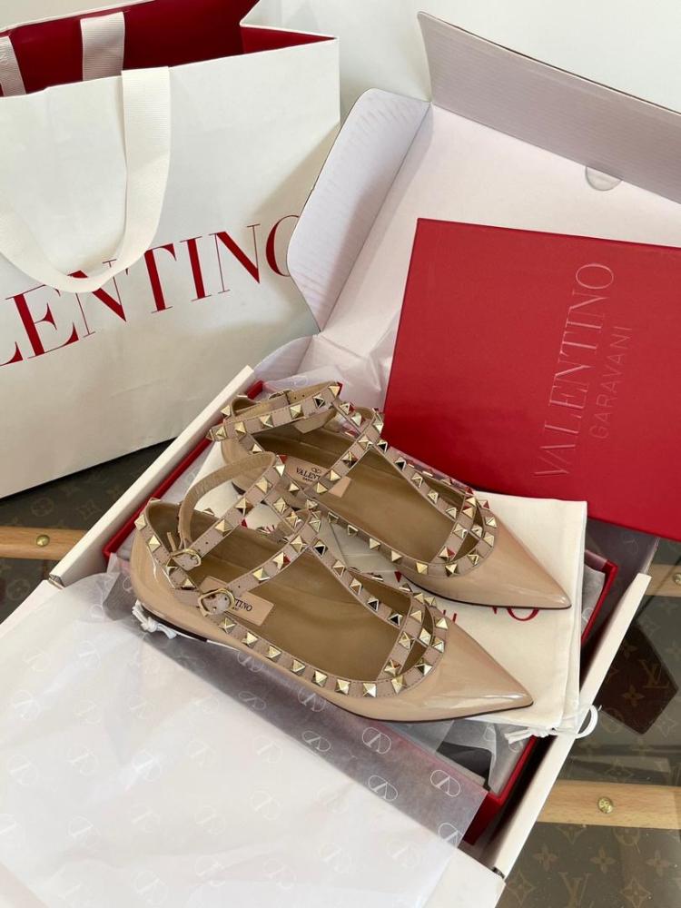 Rockstud leather ballet flats