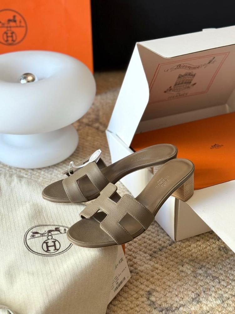 Hermès Oasis Sandal