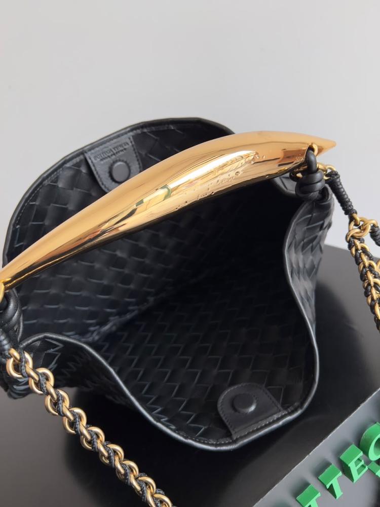 Sardine Chain