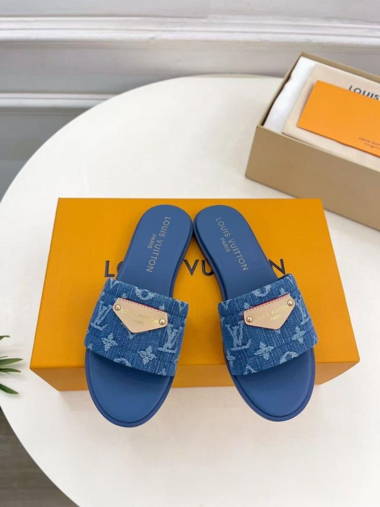 Lily Flat Mule