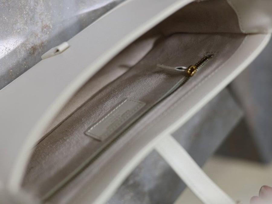 LE 5 À 7 IN SMOOTH LEATHER
