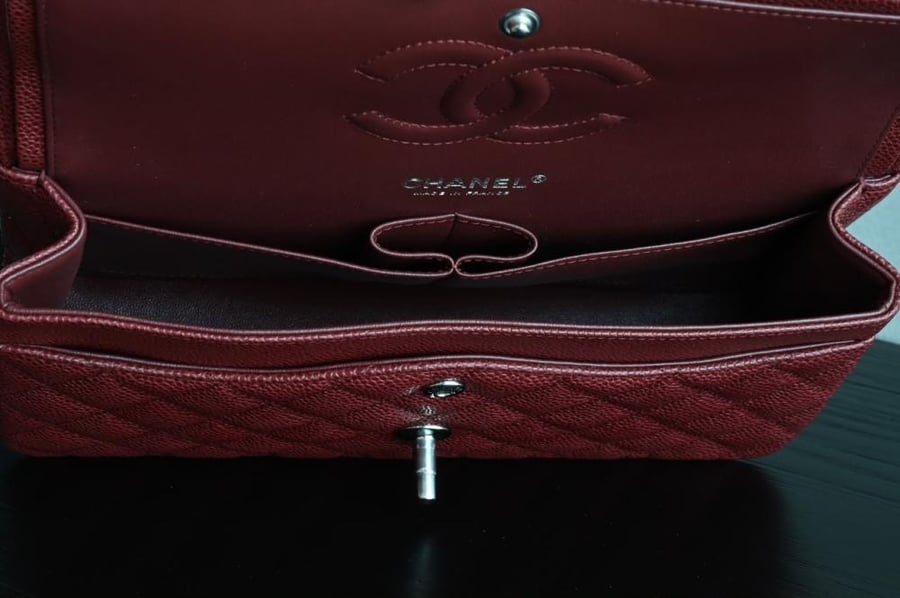 CAVIAR CLASSIC 11.12 HANDBAG