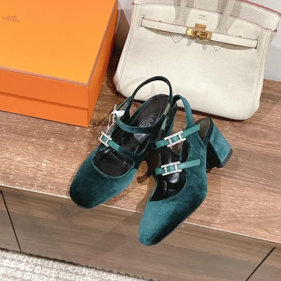 Jackie 50 pump