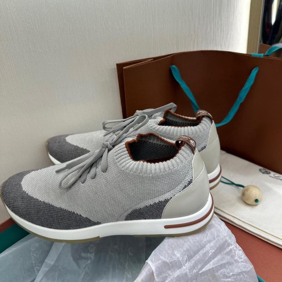 360 LP Flexy Walk Sneaker