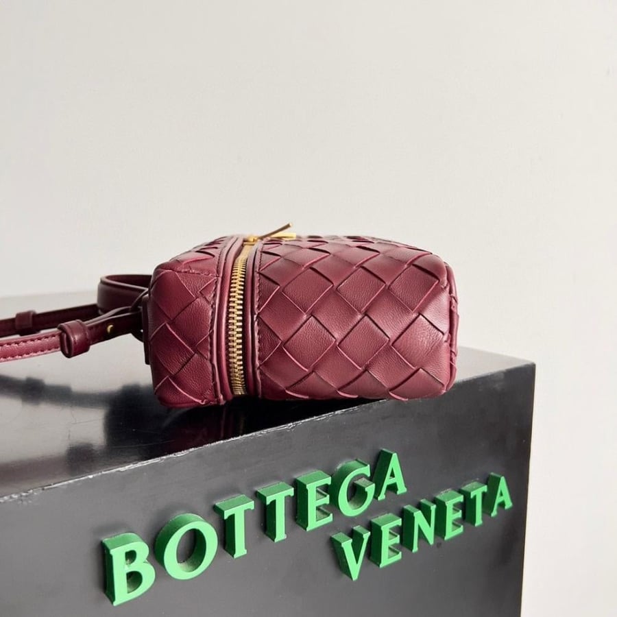 Bang Bang Vanity Case