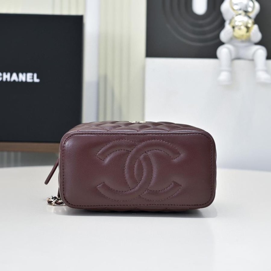 Small Top Handle Vanity Mirror Case