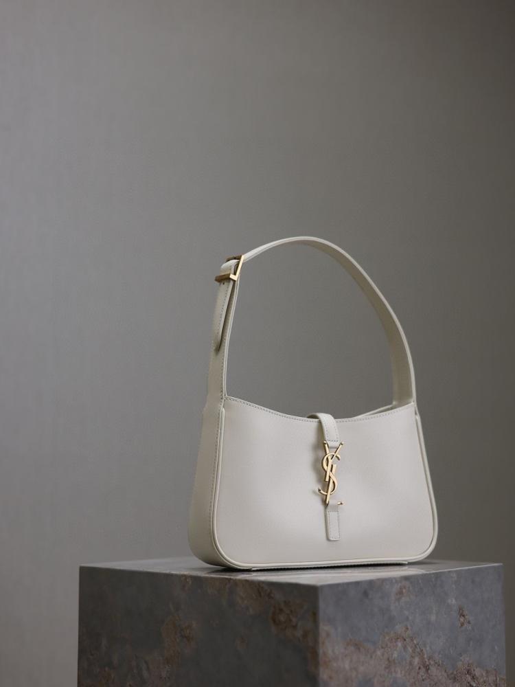 LE 5 À 7 IN SMOOTH LEATHER