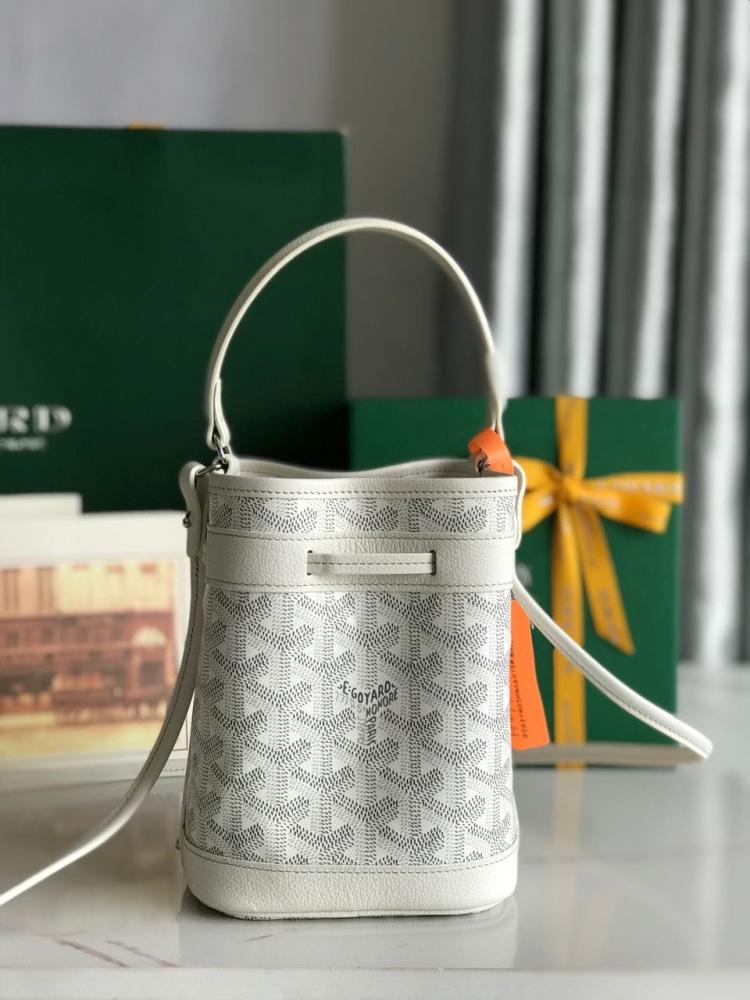Petit Flot Mini bucket bag