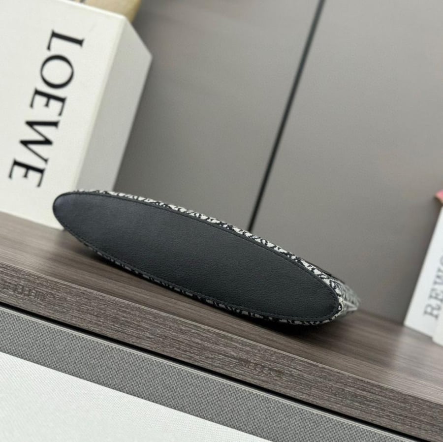 Oblong Pouch