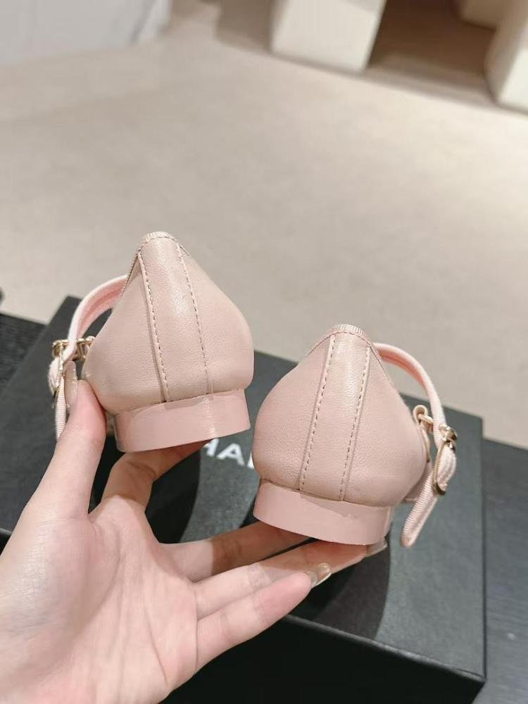 Mary janes leather ballet flats