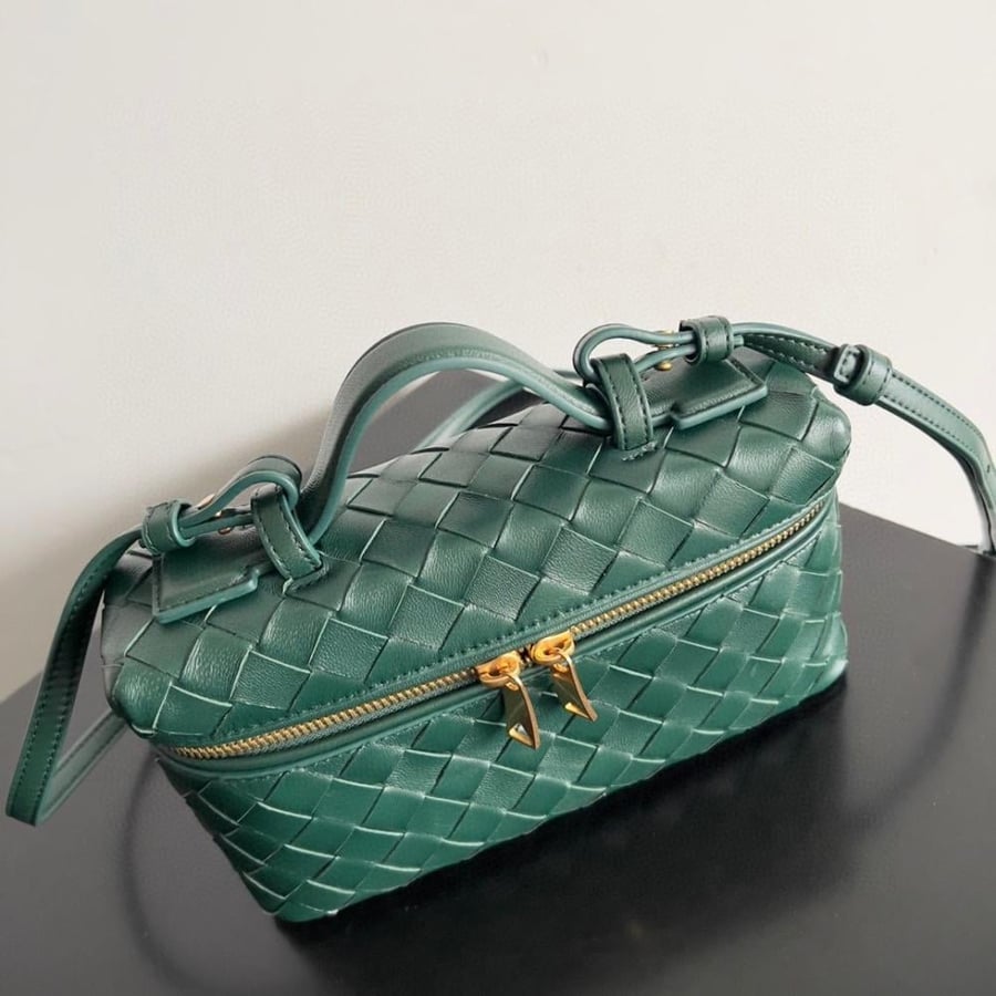 Bang Bang Vanity Case