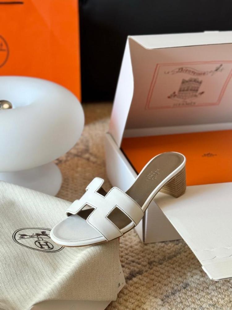 Hermès Oasis Sandal