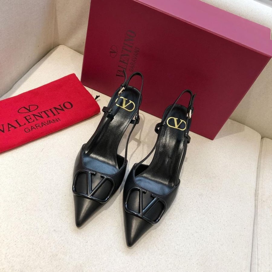 VLOGO SIGNATURE CALFSKIN SLINGBACK PUMP 80MM / 3.15 IN