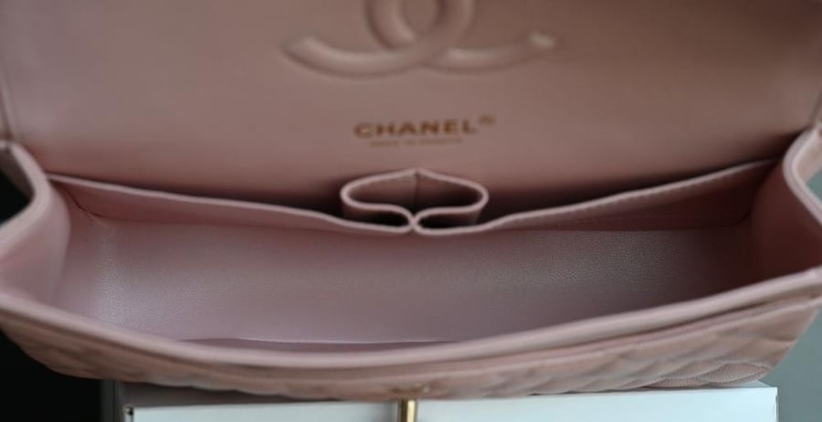 CAVIAR CLASSIC 11.12 HANDBAG
