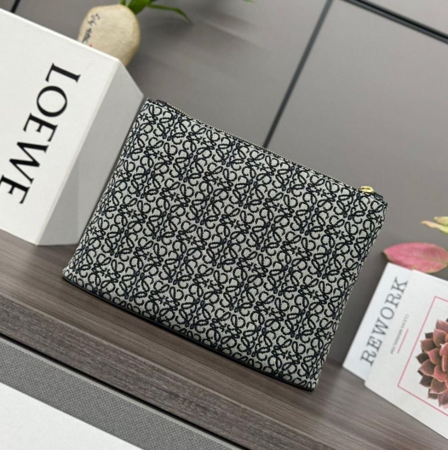 Oblong Pouch