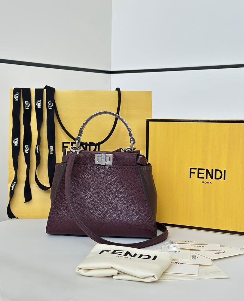 Peekaboo Mini Selleria