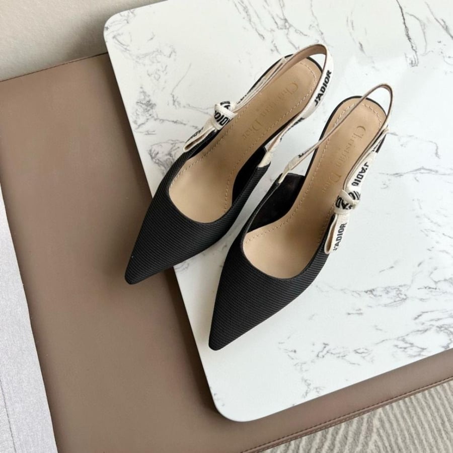 J'Adior Slingback Pump