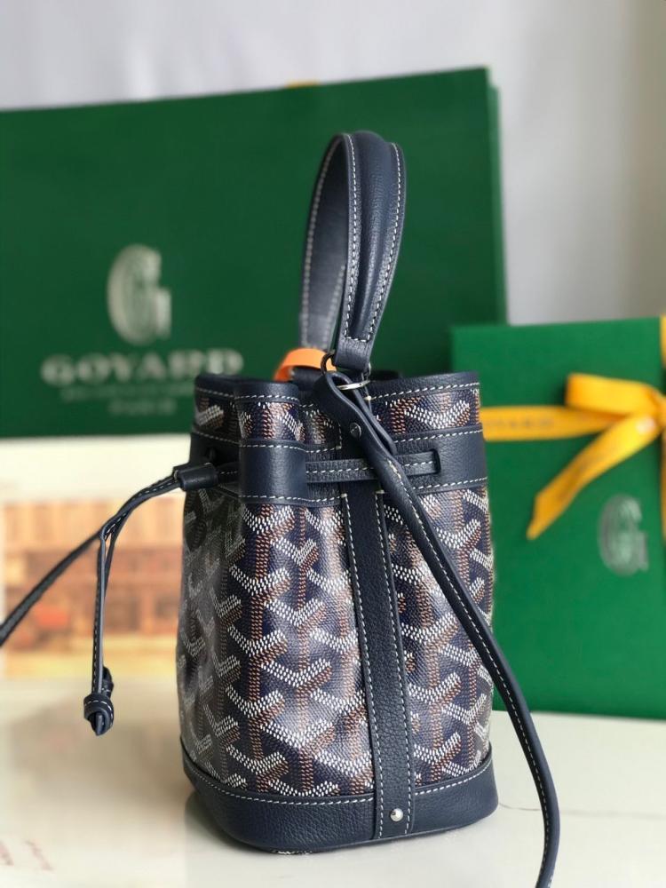 Petit Flot Mini bucket bag